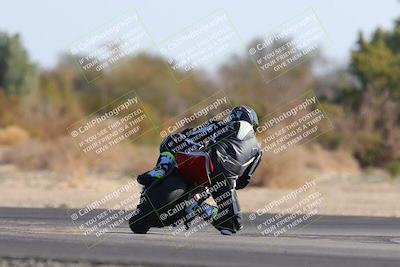 media/Dec-18-2022-SoCal Trackdays (Sun) [[8099a50955]]/Turn 7 Backside (1125am)/